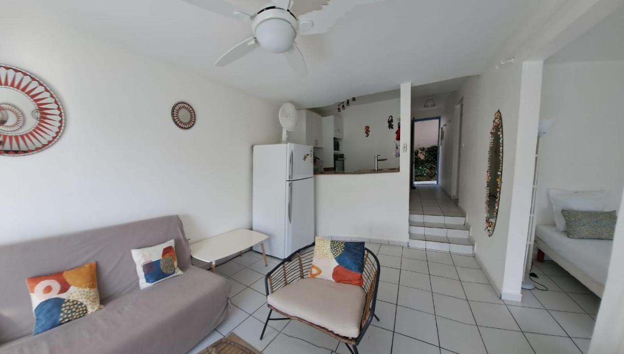 Vue Mer, Piscine, Appartement 4 Personnes Le Gosier  Exterior photo